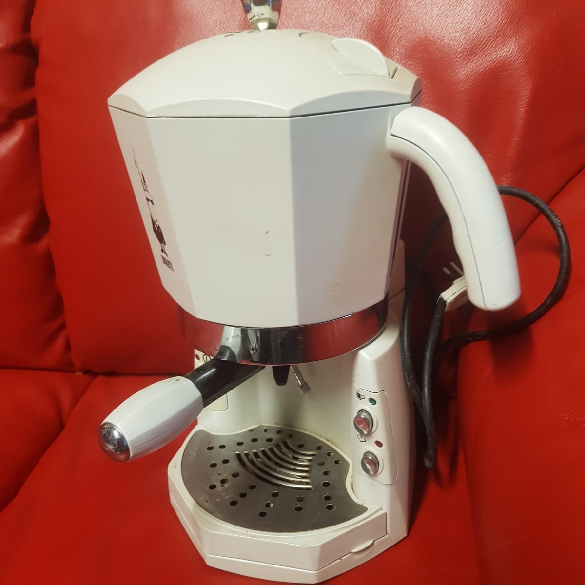 Bialetti Mokona CF40 Electric Coffee and Cappuccino Machine, White