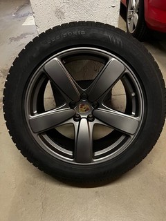 Winterräder Porsche Macan 2Reifen 235/55R19 2Reifen 255/50R19