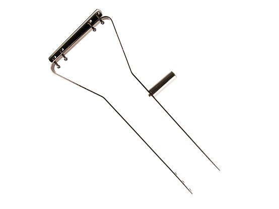 Регулируемая металлическая подставка для плетеной корзины Adie Wicker 5890₽