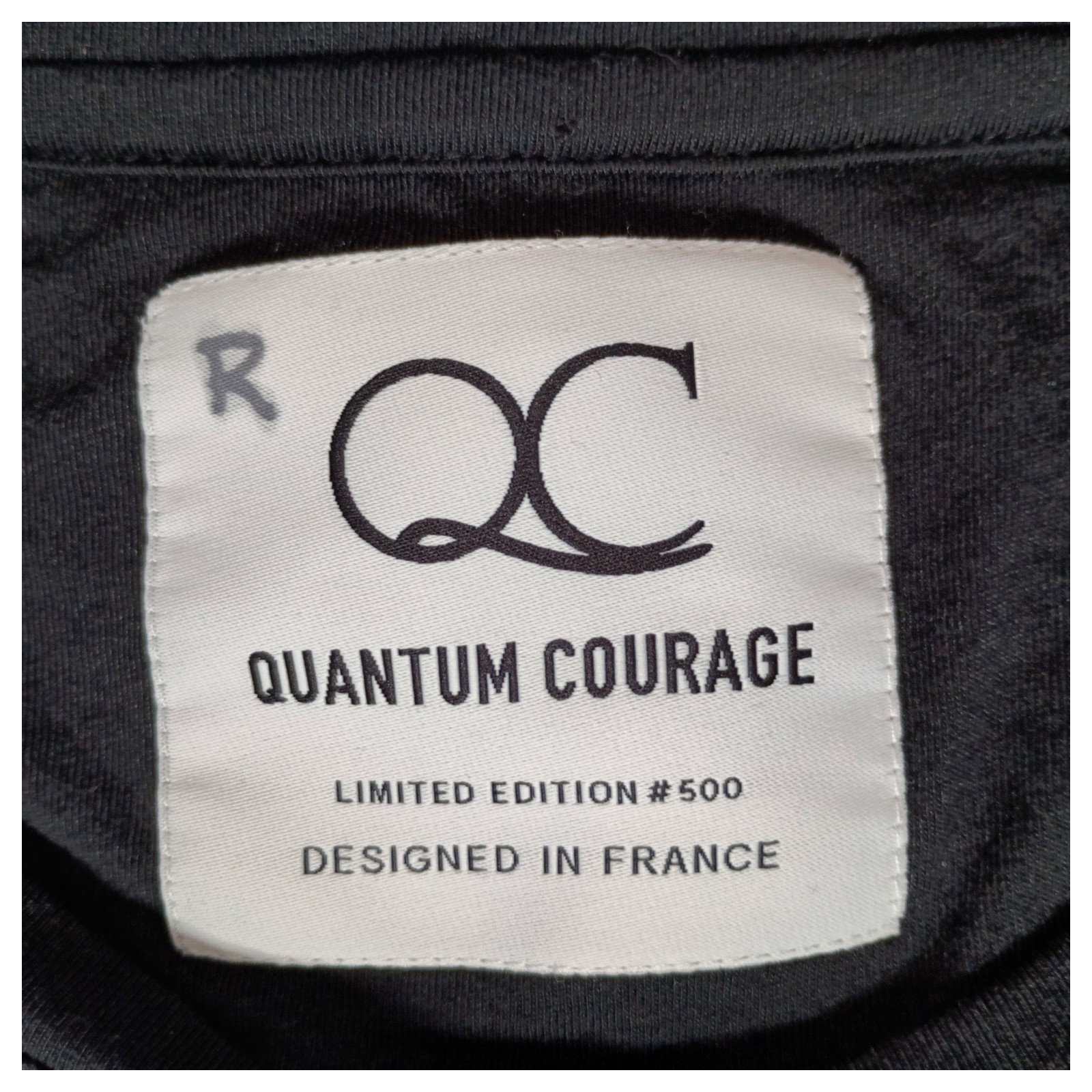 Quantum Courage Top S Womens Black Basic Shirt Te… - image 3
