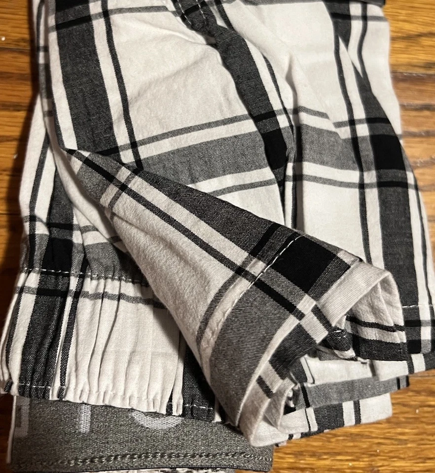 AMERICAN EAGLE BOXER CUADROS TALLA MEDIANA NUEVO CON ETIQUETAS Foto 2 de 3