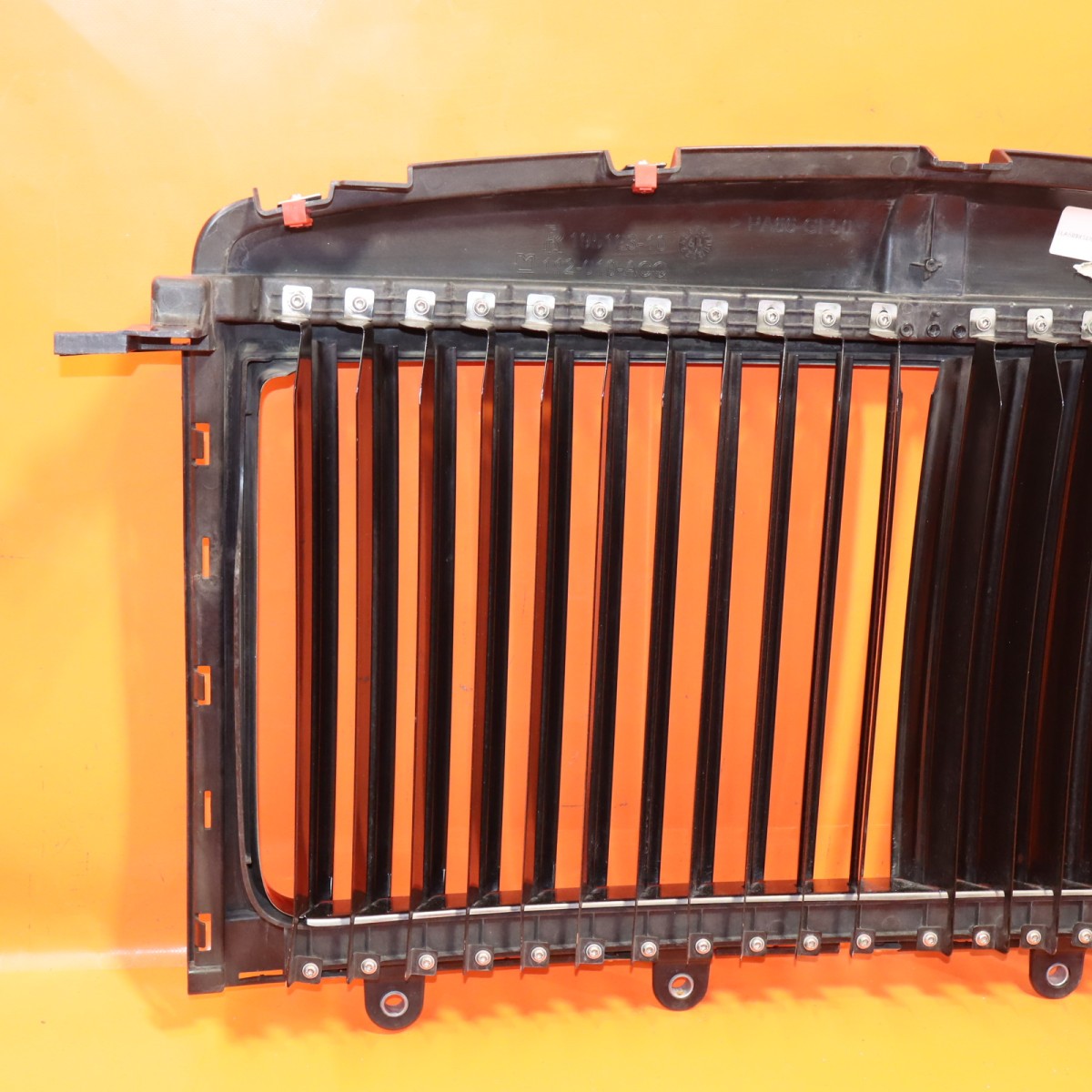 Rolls-Royce Cullinan 2019-2024 Grille P/N 195193