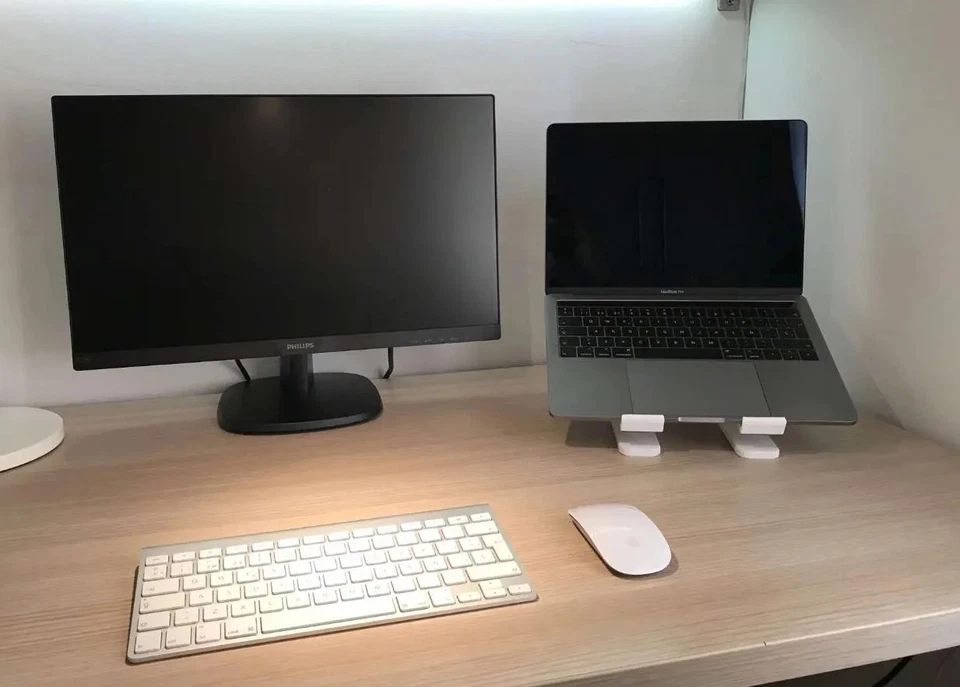 Soporte para computadora portátil de doble orientación | Organizador de escritorio ergonómico impreso en 3D Foto 4 de 4