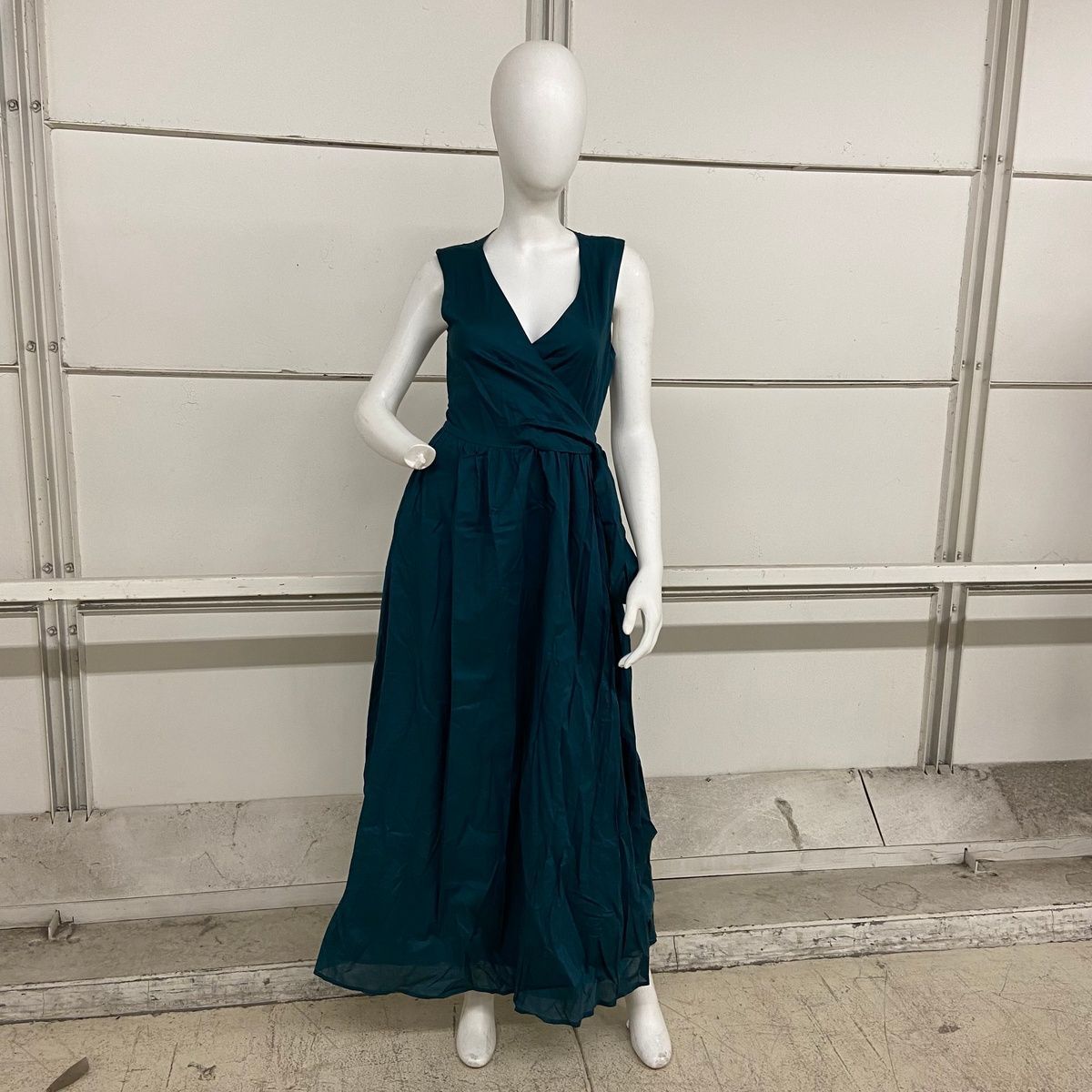 AMERI LADY TUCK FLARE DRESS AMERI LADY TUCK FLARE DRESS 黒M