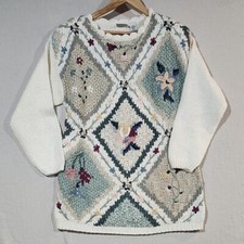 Vintage Classic Elements Hand Knit Floral Pat...