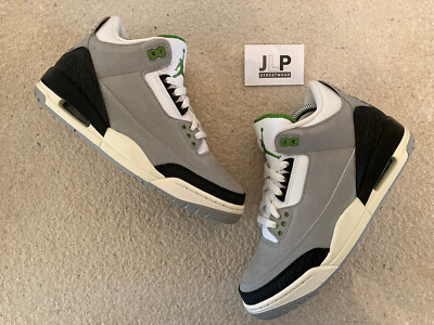 NIKE AIR JORDAN 3 RETRO CHLOROPHYLL 