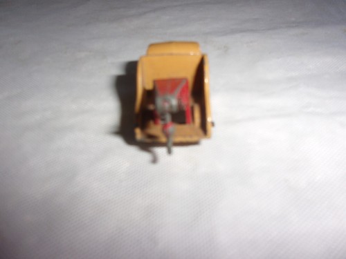VINTAGE MINI LESNEY WRECKER TOW TRUCK #13 MADE IN ENGLAND FROM 1958 - Picture 4 of 7