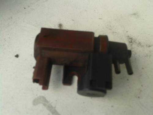 Ford Volvo C30 2007 Unterdrucksensor Nockenwelle 6G90-9E882-CA
