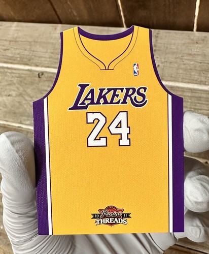 2010-11 Panini Threads - Team Threads Home #22 Kobe Bryant