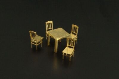 Brengun BRL144028 1/144 Table and chairs PE set of table and chairs