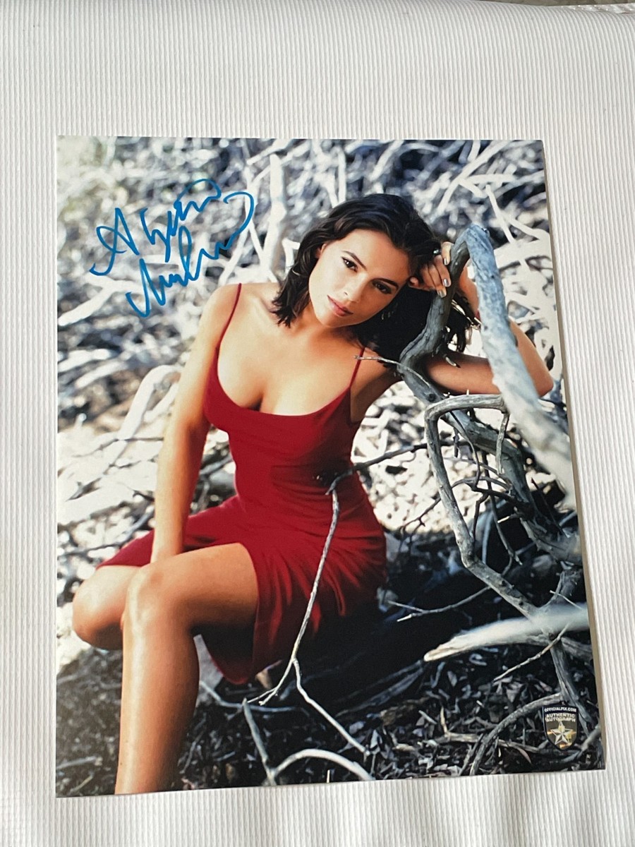 alyssa milano red dress Alyssa Milano has her eye on a House seat  eventually