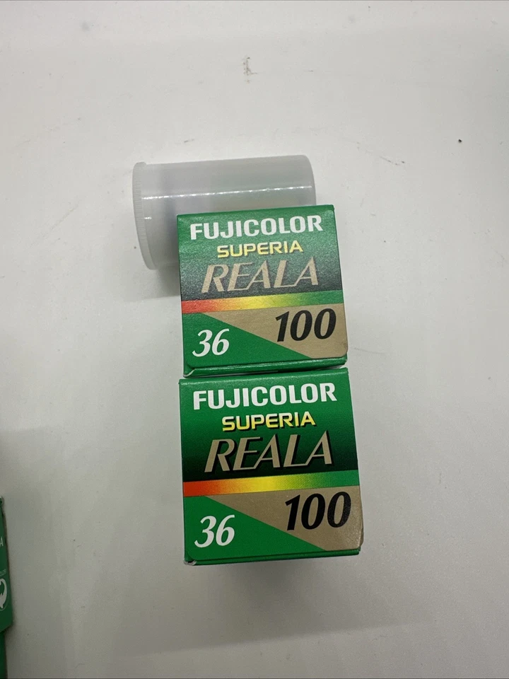 Lote de filme 3x 36 Fuji Superia 100 velocidades formato médio expirado 2008 NOVO LACRADO - Imagem 4 de 4