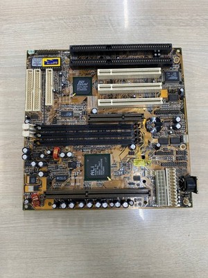 PCChips M726 PC100 BXCel motherboard ISA PCI ALADDiN Pro-2