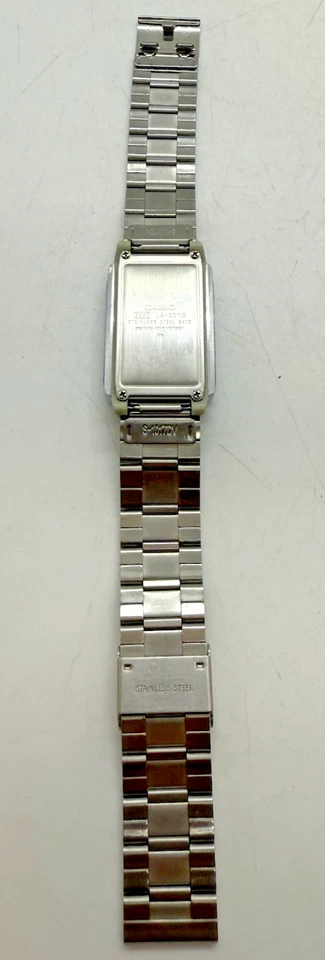 Vtg Casio Illuminator WR Dual Time Digital Watch Purple Silver 2900 LA-201W - Image 4 of 4