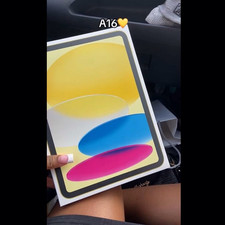Apple iPad Series 11 in Tablet 128MB Storage 4GB RAM Wi Fi Gray