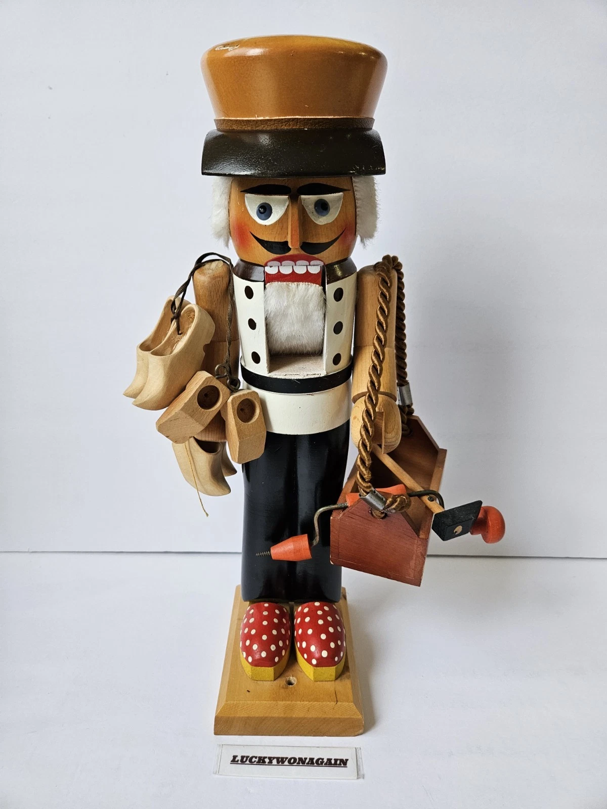 Vintage Steinbach Nutcracker Cobbler/ShoeMaker/Clog Maker 15" tall