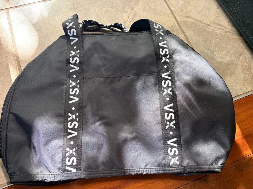 Victoria's Secret VSX NEGRO Viaje Fin de Semana Bolsa de Gimnasio Embalable Ret $59 Foto 4 de 4