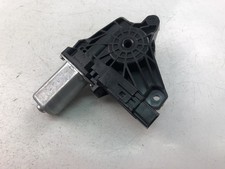 MERCEDES-BENZ B W246, W242 Fensterhebermotor vorne rechts A2469063200 22433774