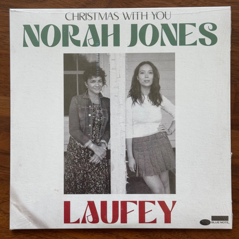 Norah Jones & Laufey - Christmas With You - 🔴 Red Marble Spotify Vinyl 7" - ✅ - Image 2 of 3