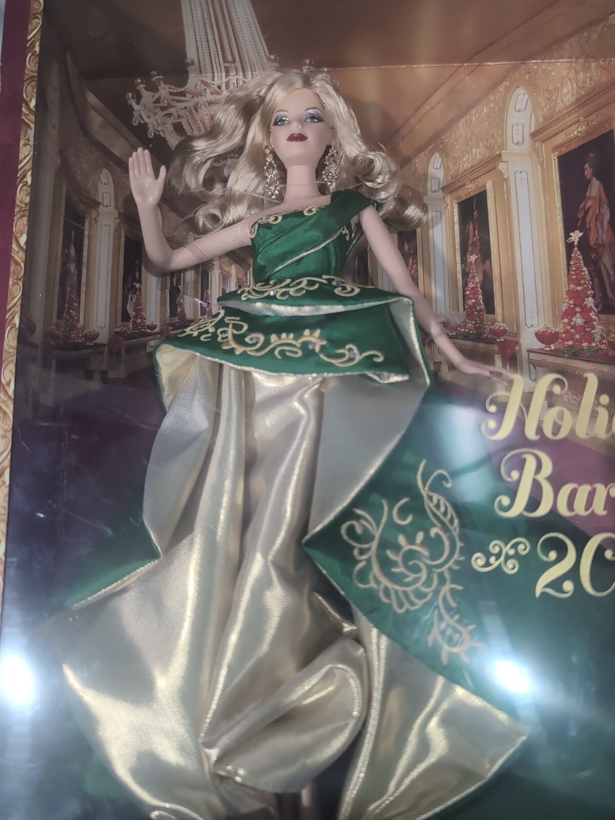 2011 Holiday Barbie Doll Mattel Christmas Dress - Open Box