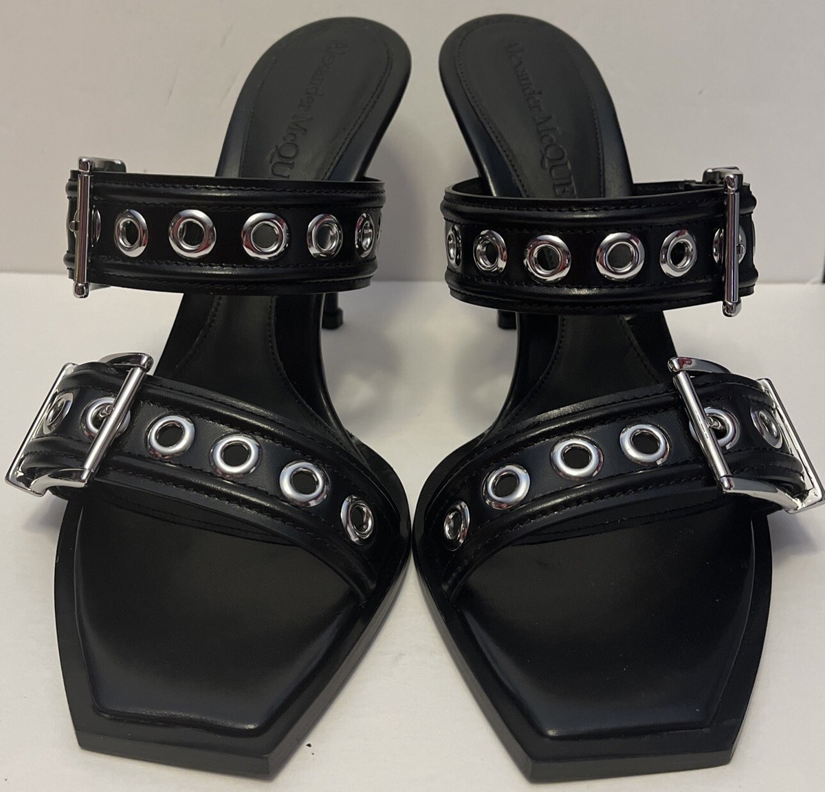 サンダル・ミュール alexander mcqueen PUNK SANDAL WITH BUCKLE Alexander McQueen Punk Double Buckle Black Leather HH Sandal
