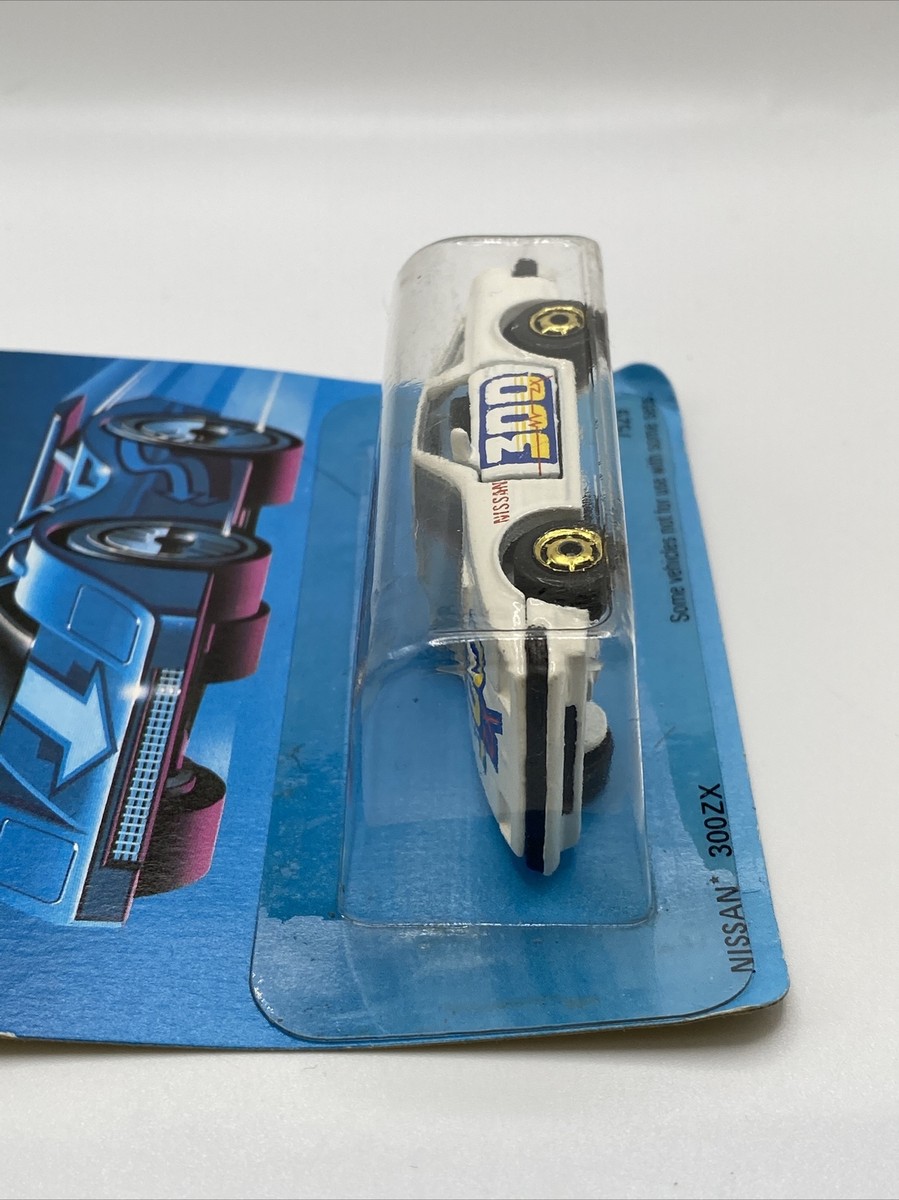 Hot Wheels スートレ Amazon.com: Hot Wheels 2020 Hw Rescue Nissan 300ZX Twin