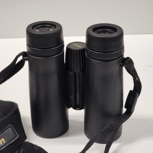 Nikon Binoculars Sporter I 10 x 36 5.6° Water Resistant Black W/Case & Strap - Picture 10 of 15