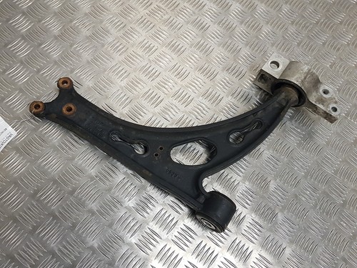 Bras De Suspension / Triangle Avant Gauche Pour Volkswagen Tiguan (jusqu'à Avril 2011) - Occasion