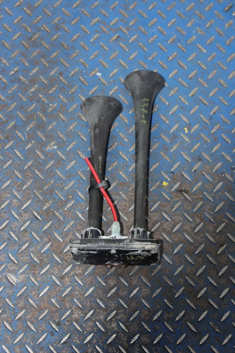 Mack truck air horn deals