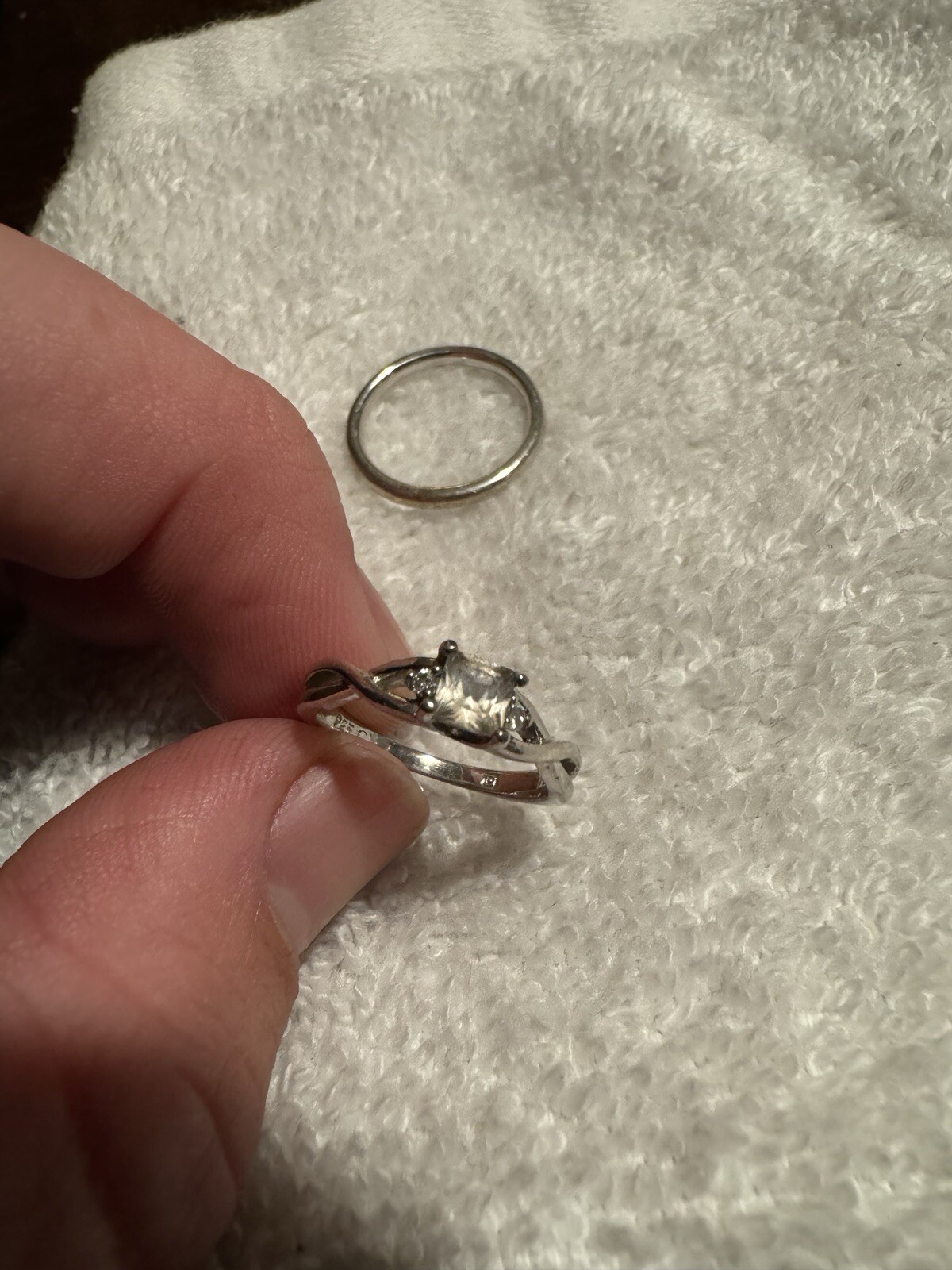 engagement ring size 6-image
