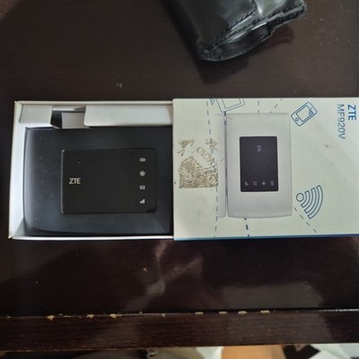 ZTE MF920V LTE Ufi Mobile Hotspot SIM Router LTE Router schwarz 