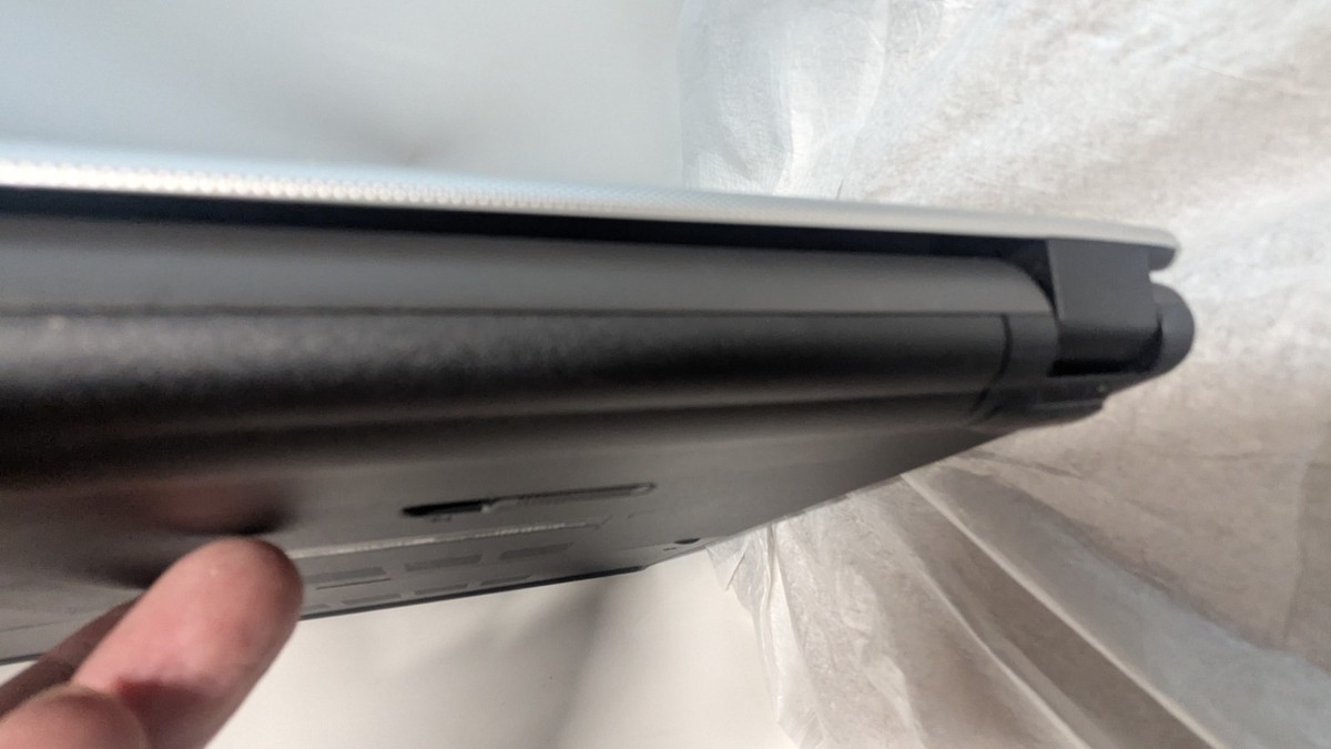 Dell Inspiron 15 5559 i3-6100U 6GB RAM 15.6