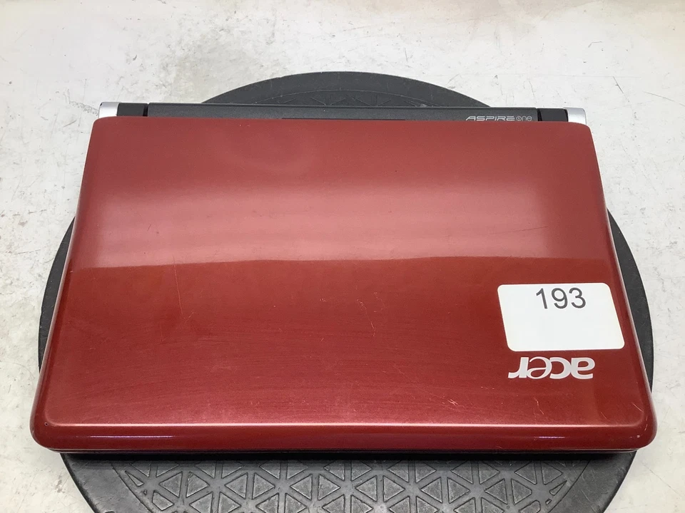 Acer Aspire One KAV10 Intel Atom N280 1.66GHz 1 GB NO HDD - Image 2 of 4