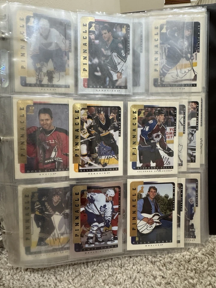 LOTE de 83 autógrafos Pinnacle Be A Player 1996-97 en orden con carpeta Foto 2 de 4