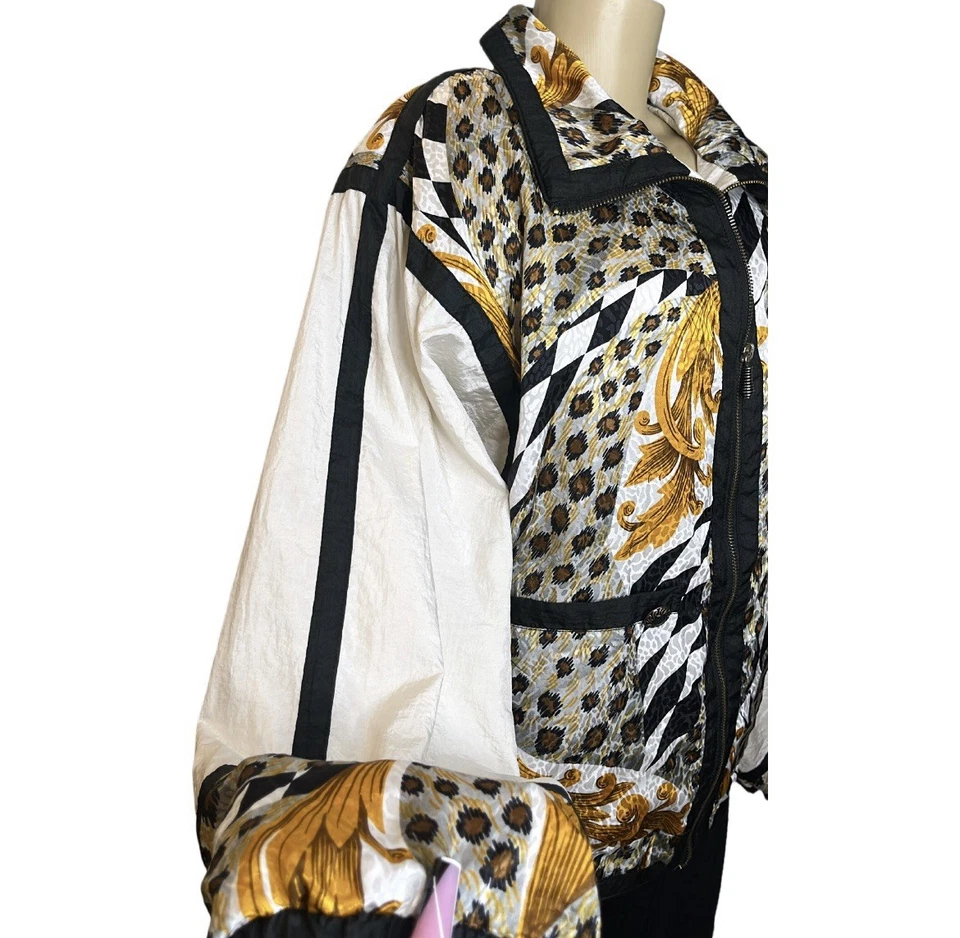 Jaqueta quadriculada barroca vintage anos 80 East West estampa de animais corta-vento - Imagem 2 de 4