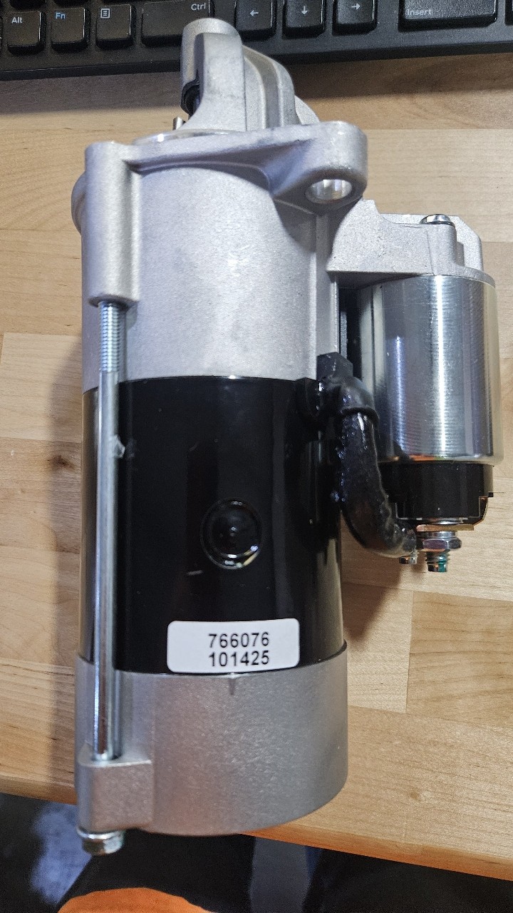 Automotive Starter Motor Assembly 12V Replacement Unit 766076 101425