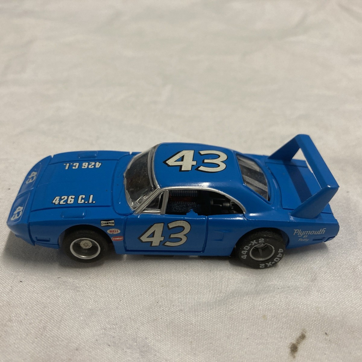 TYCO #43 Richard Petty Plymouth Superbird HO Slot Car | eBay