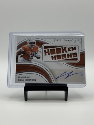 2023 Panini Immaculate Collegiate Bijan Robinson Hook Em Horns RPA 19/25 #TS-BRO