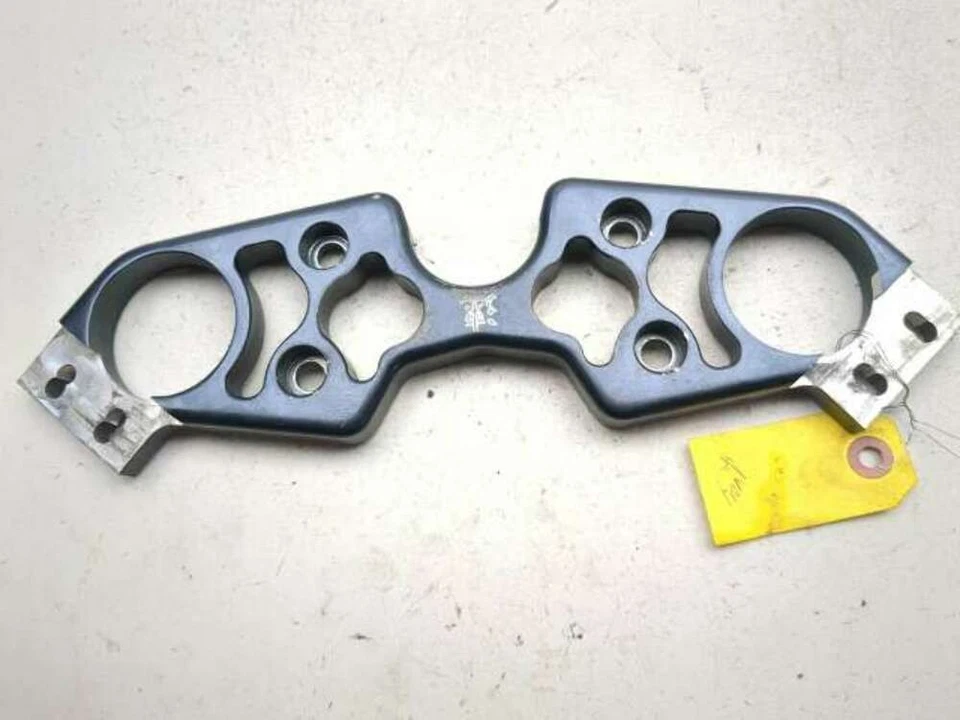 08-18 Suzuki Hayabusa GSX1300R верхний тройной зажим дерево - Изображение 2 из 4