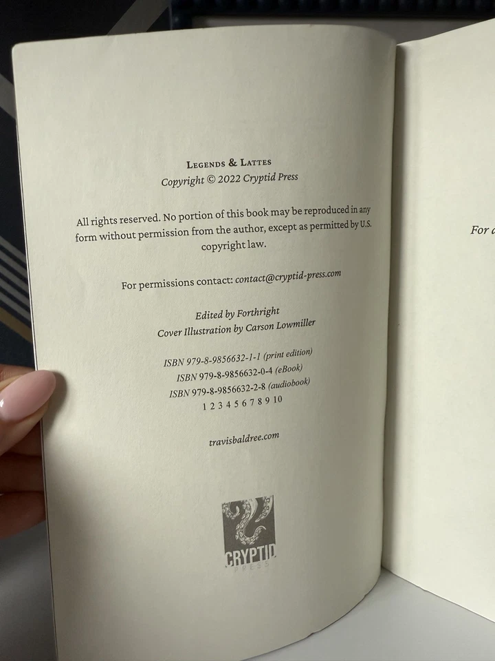 TRUE 1ST EDITION & PRINT CRYPTID PRESS 2022 Travis Baldree LEGENDS & LATTES !  - Image 3 of 4