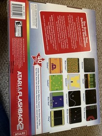 2005 ATARI Flashback 2 Classic Game Console 40 Games Joysticks 2600 Retro  Box