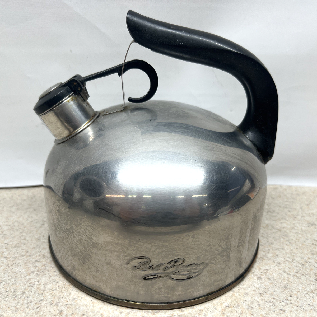 Vintage Revere Ware Tea Kettle i 96-C Korea 2 Quart Whistling