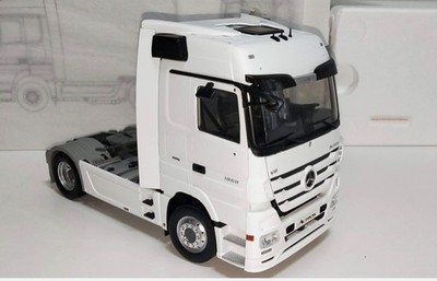 Eligor Mercedes Actros MP3 1:18 Pearl White