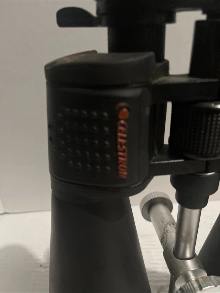 CELESTRON Skymaster Pro Multicoated 25-125x80 Zoom Binoculars w/ Carrying Case - Image 4 of 4