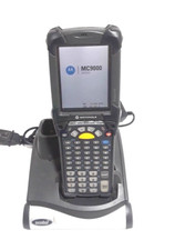 Motorola MC9090-GF0HCEFA6WR MC9090G1D Barcode Scanner w/CHARGER.