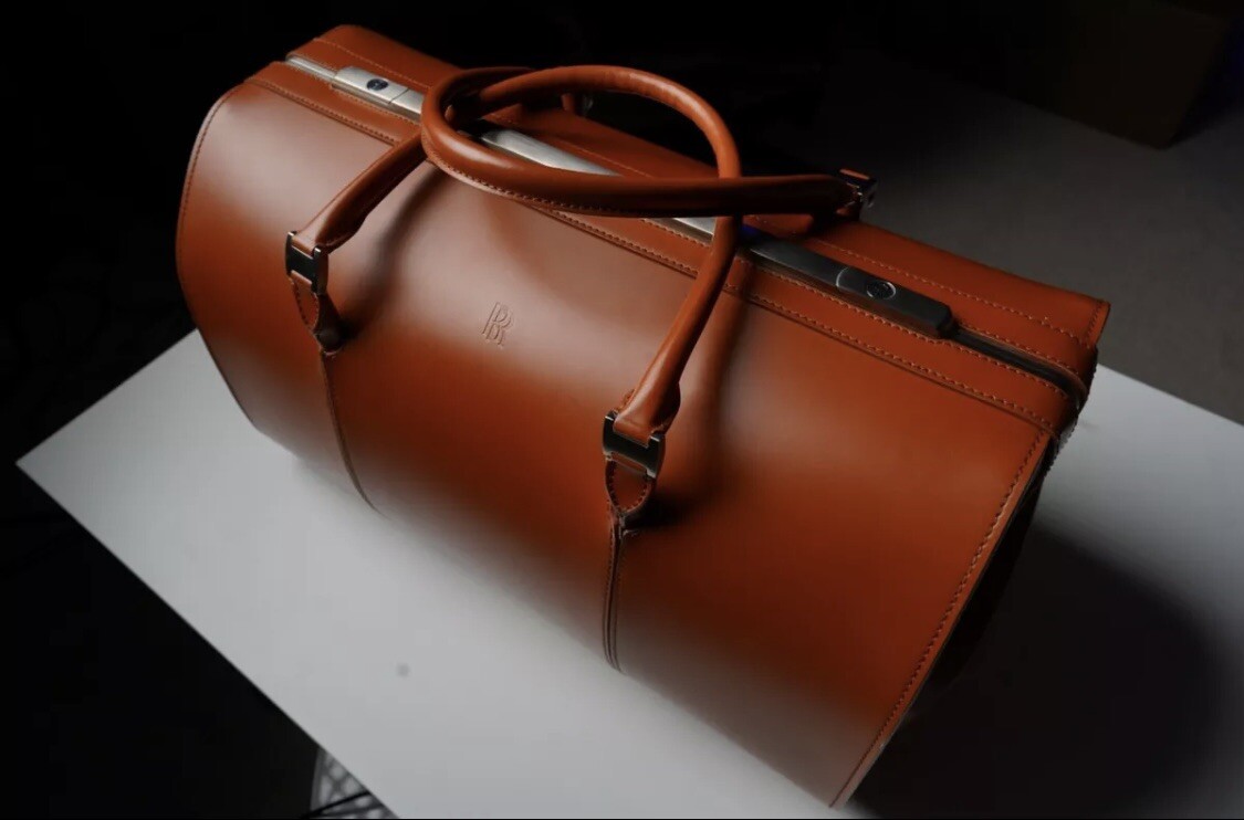 🟣 1 ROLLS ROYCE ICON LUGGAGE WEEKENDER BAG 38L PHANTOM DROPHEAD (FROM $39K SET)