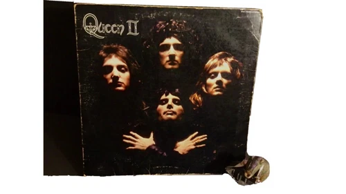 QUEEN II 1974 ROCK LP VINYL ALBUM eks 75082 Butterfly Label gatefold VG+/G+