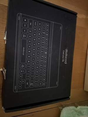 Smart Keyboard Case For iPad Air 3rd Gen, Ipad Pro  10.5'' dodocool