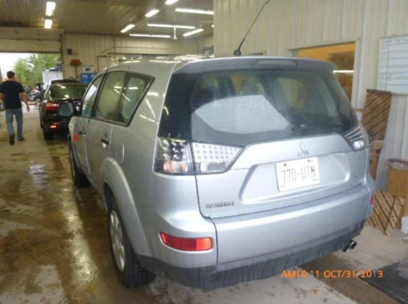 Wheel Cover HubCap 16" 7 Spoke Fits 07-11 OUTLANDER 1330643 Foto 4 de 4