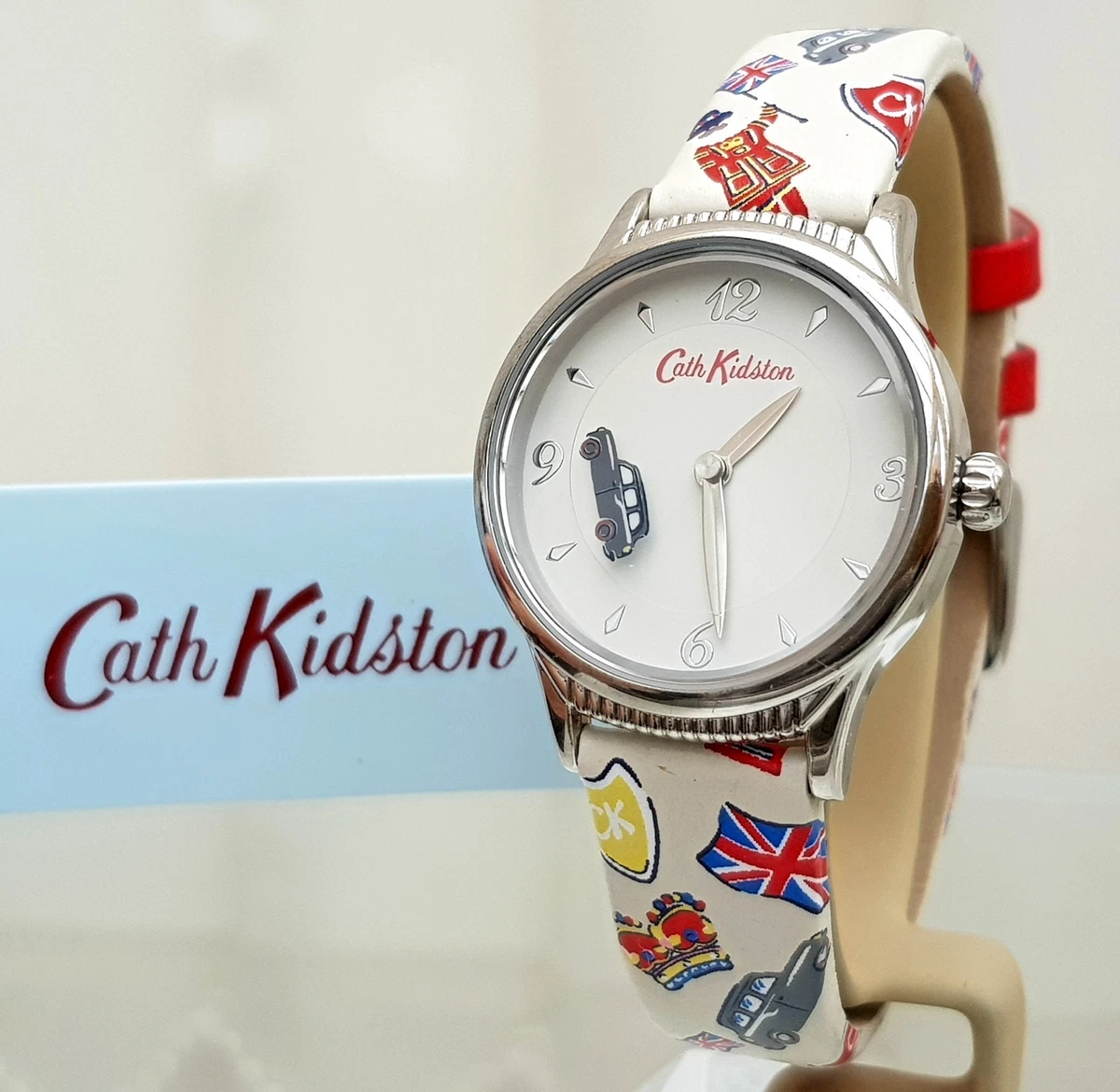 New CATH KIDSTON Ladies Watch Rotating Black Cab England London Taxi RRP 79